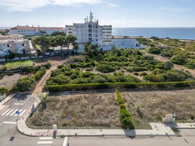 Terreno para Venda em Vila de Sagres Foto 3