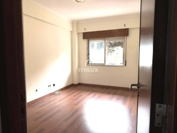 Apartamento T2 para Venda em Venteira Foto 16