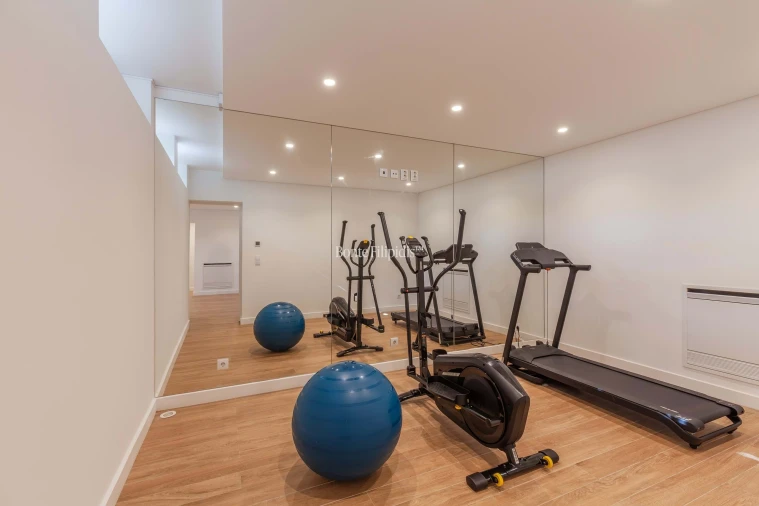 Moradia T5 para Arrendamento em Cascais e Estoril Foto 30