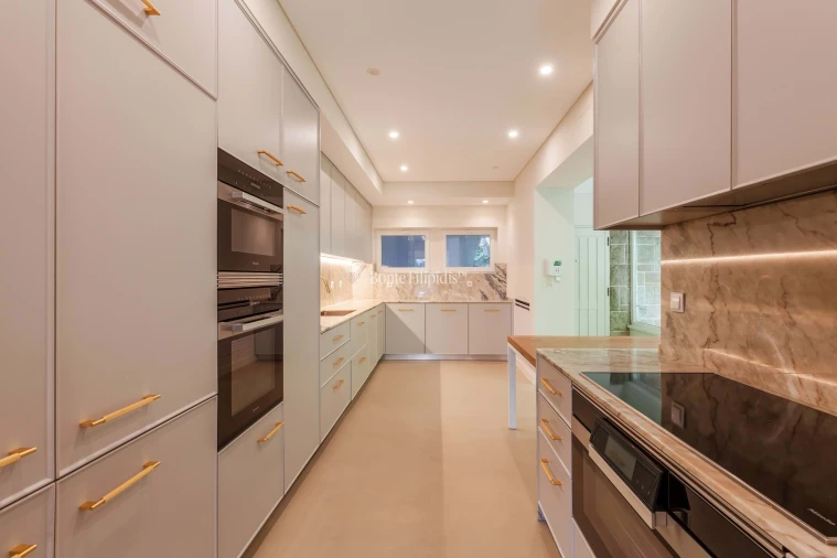 Moradia T5 para Arrendamento em Cascais e Estoril Foto 9