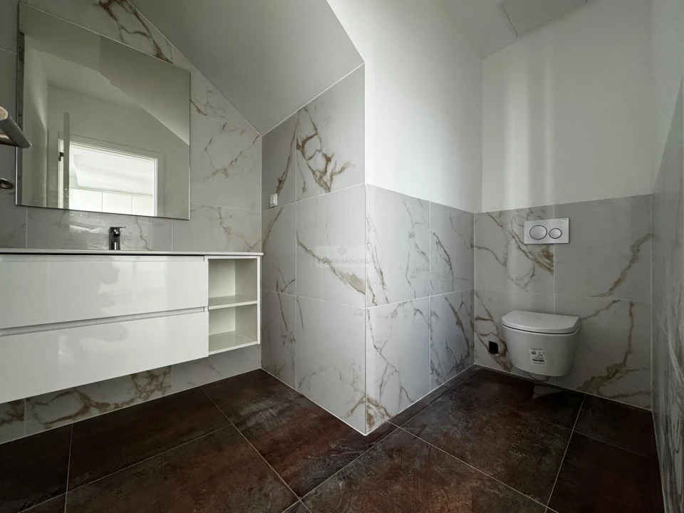 Moradia T3 para Venda em Vila de Sagres Foto 6