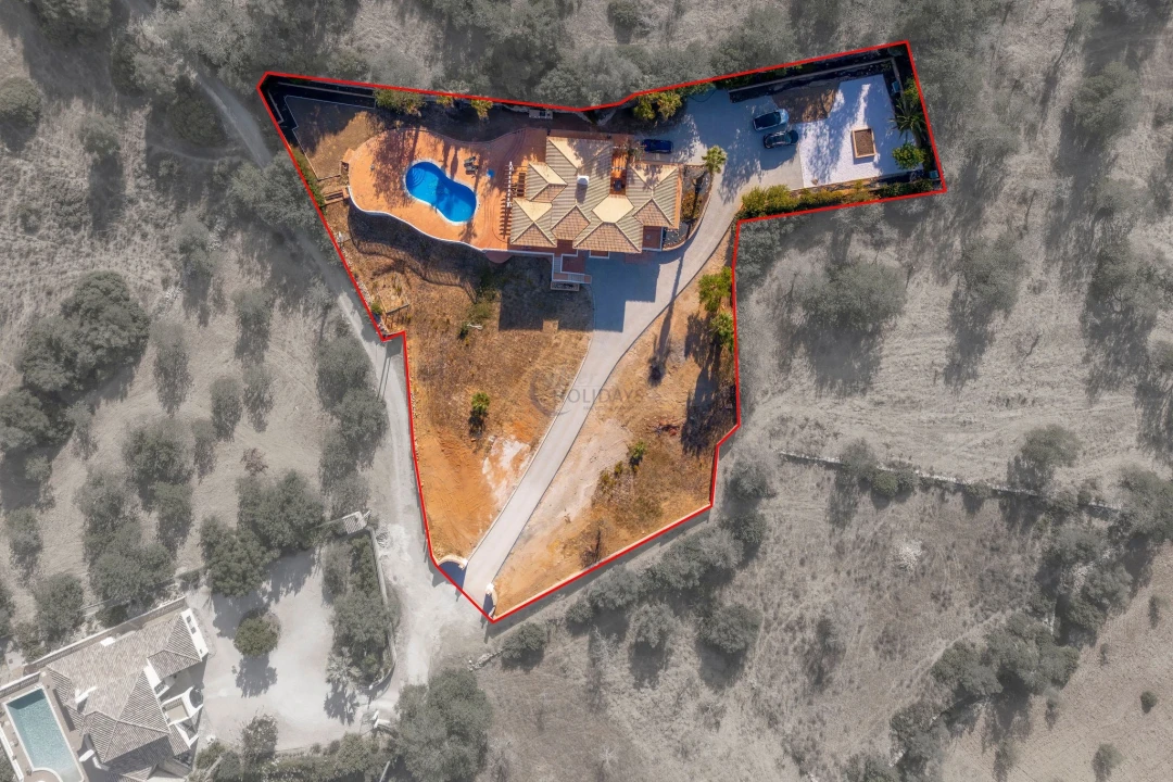 Moradia T4 para Venda em Boliqueime Foto 47