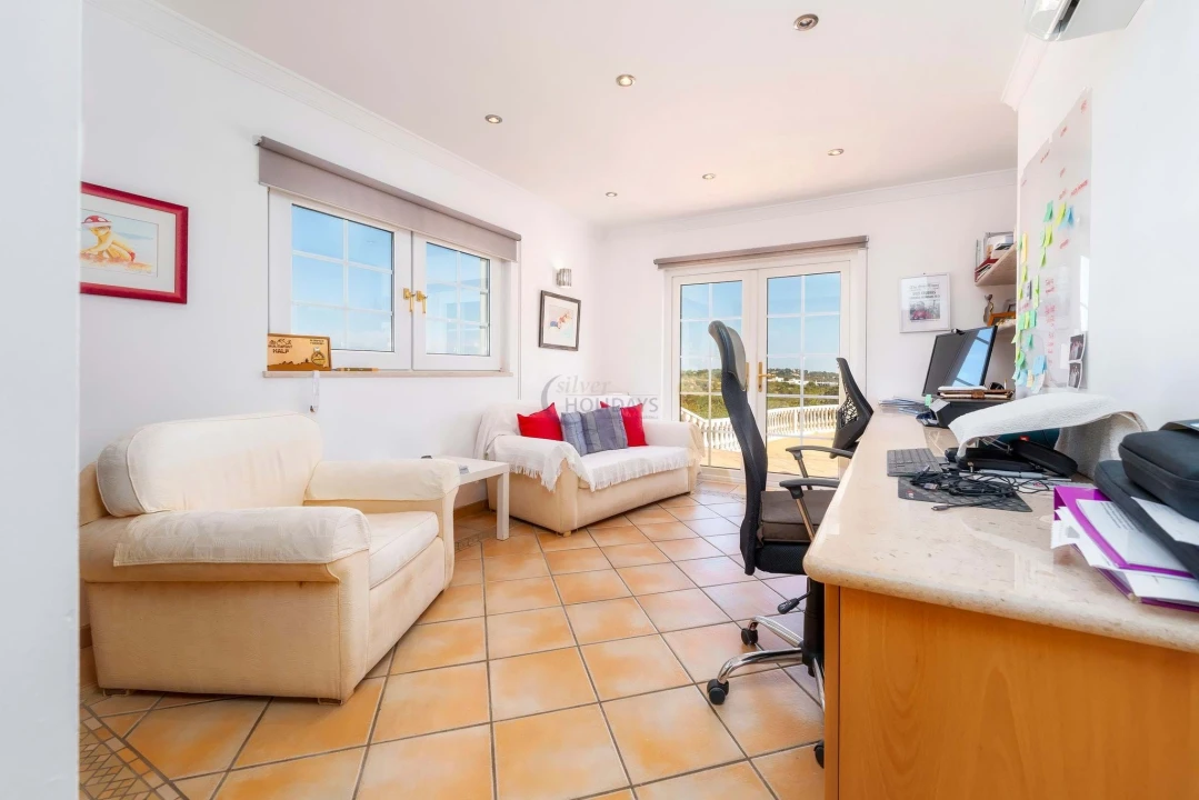 Moradia T4 para Venda em Boliqueime Foto 27