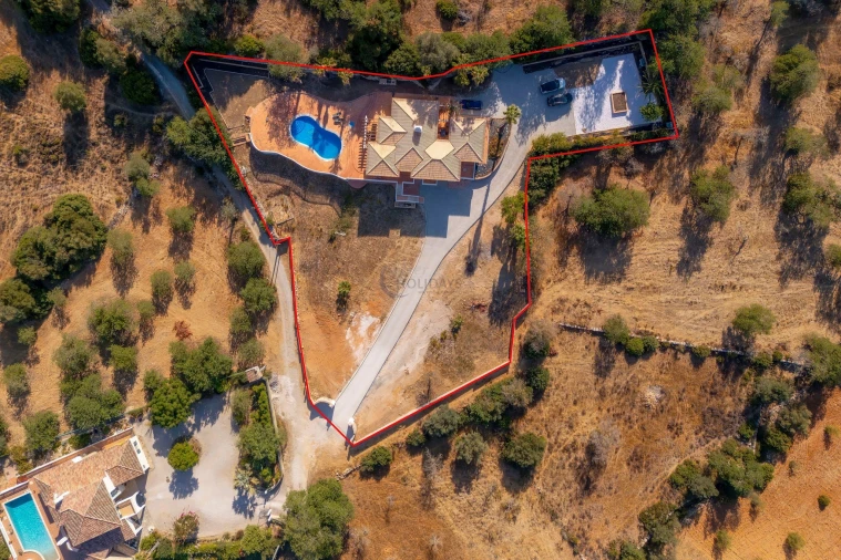 Moradia T4 para Venda em Boliqueime Foto 30