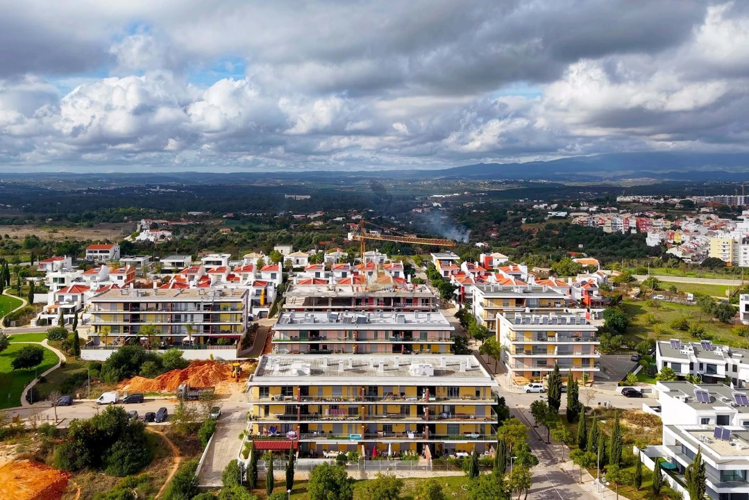 Apartamento T2 para Venda em Portimão Foto 21