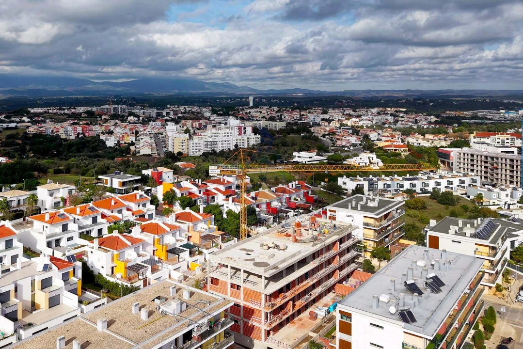 Apartamento T2 para Venda em Portimão Foto 16