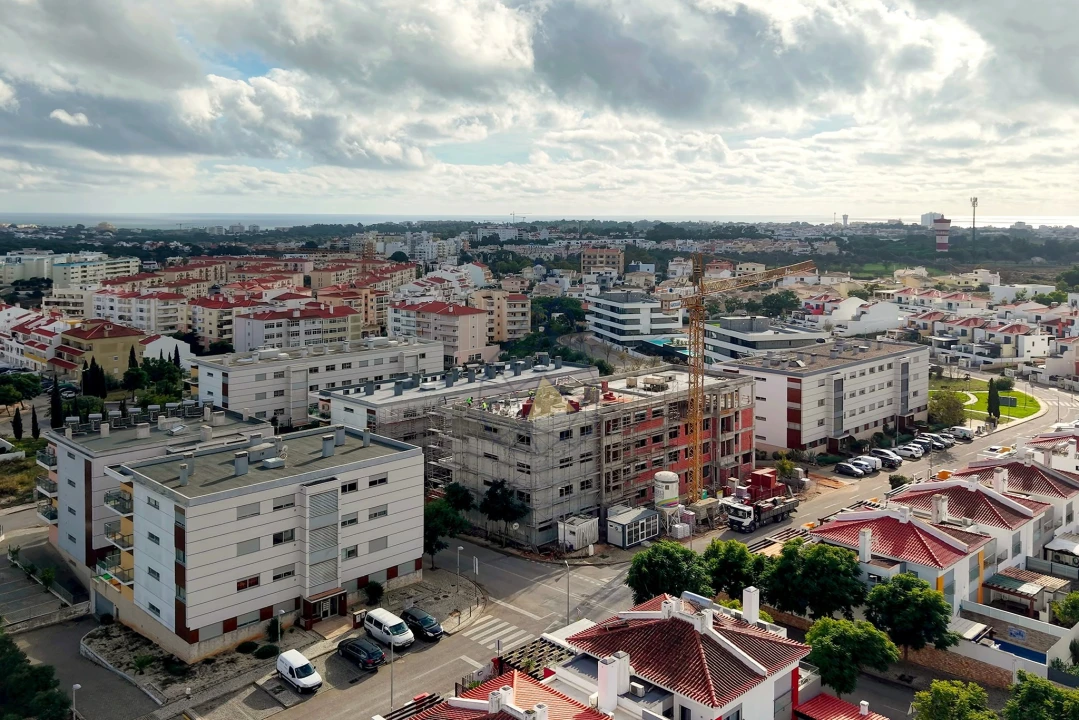 Apartamento T2 para Venda em Portimão Foto 11