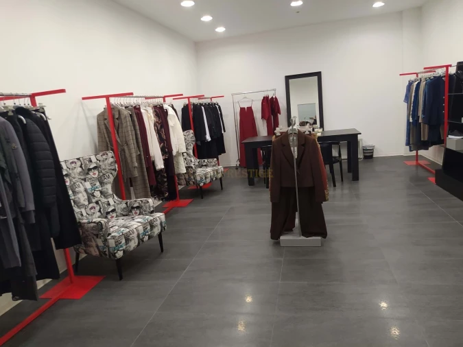 Negócio para Venda em São Domingos de Benfica Foto 20