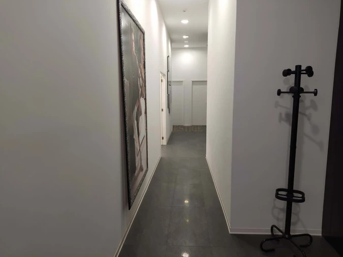 Negócio para Venda em São Domingos de Benfica Foto 4