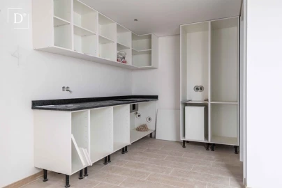 Moradia T3 para Venda em Olhão