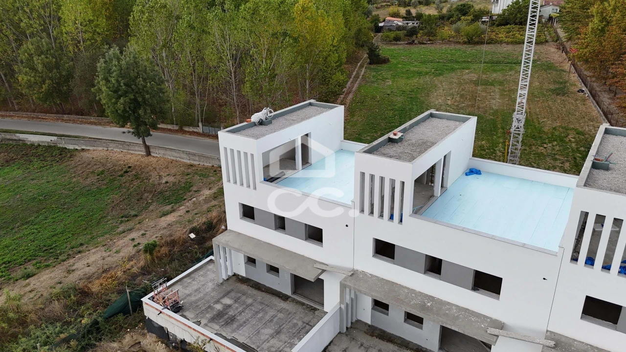 Apartamento T3 para Venda em Santa Maria Maior Foto 38