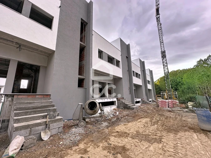 Apartamento T3 para Venda em Santa Maria Maior Foto 9