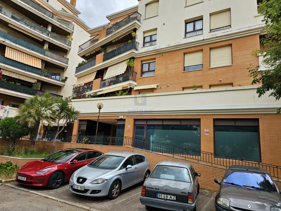 Negócio para Venda em Alverca do Ribatejo e Sobralinho Foto 3