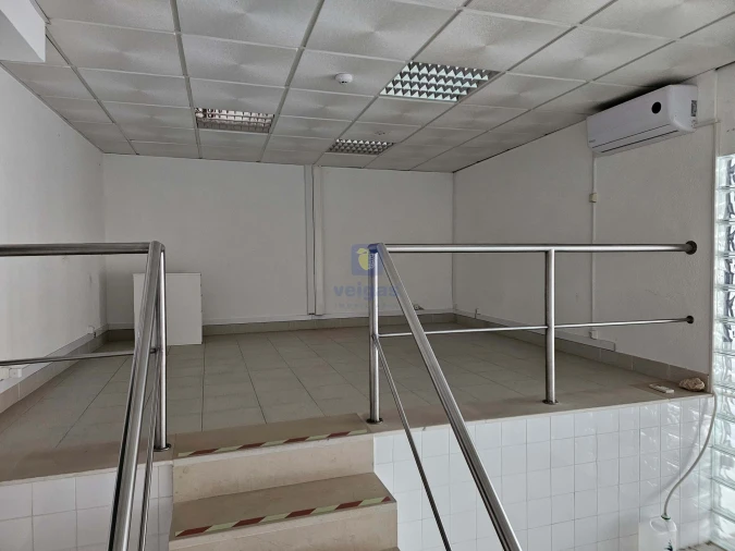 Negócio para Venda em Alverca do Ribatejo e Sobralinho Foto 12