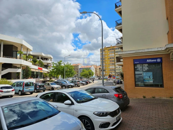 Negócio para Venda em Alverca do Ribatejo e Sobralinho Foto 15