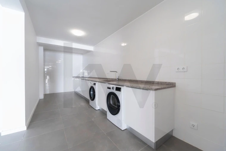 Moradia T4 para Venda em Loule (São Clemente) Foto 54