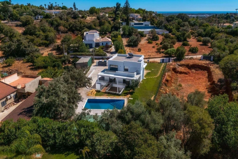 Moradia T4 para Venda em Loule (São Clemente) Foto 75