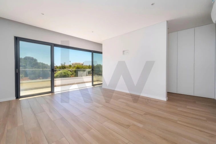 Moradia T4 para Venda em Loule (São Clemente) Foto 27