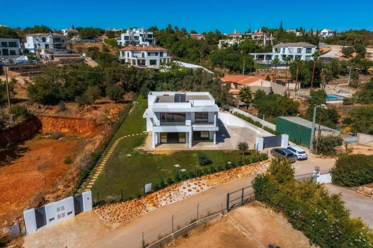 Moradia T4 para Venda em Loule (São Clemente) Foto 72