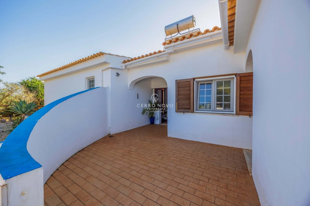 Moradia T5 para Venda em Albufeira e Olhos de Água Foto 8
