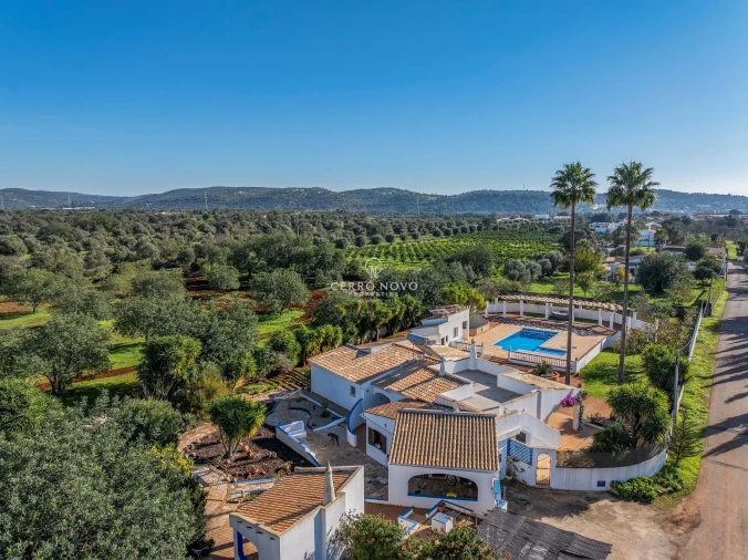 Moradia T5 para Venda em Albufeira e Olhos de Água Foto 26