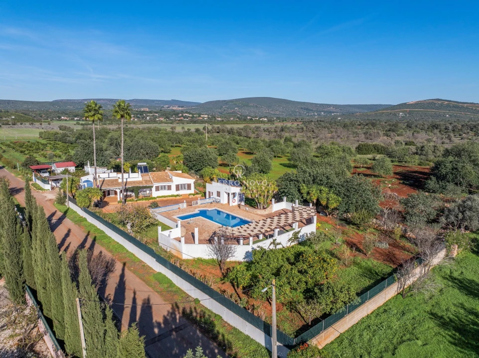 Moradia T5 para Venda em Albufeira e Olhos de Água Foto 6