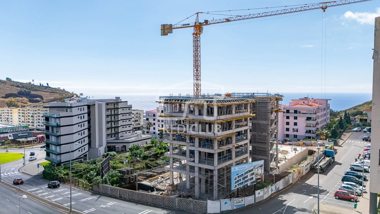 Apartamento T2 para Venda em São Martinho Foto 24