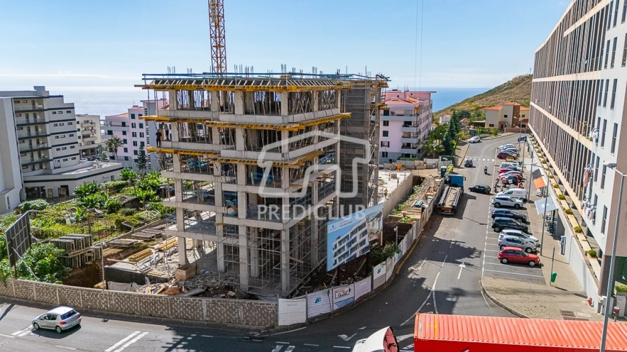 Apartamento T2 para Venda em São Martinho Foto 31