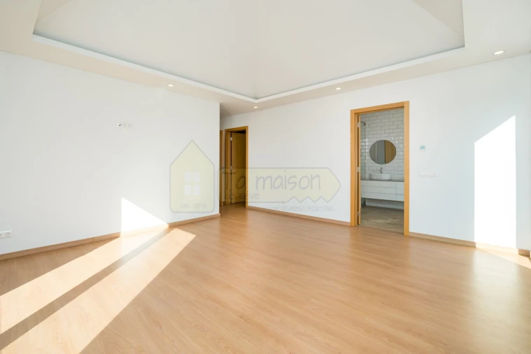 Moradia T4 para Venda em Loule (São Clemente) Foto 16