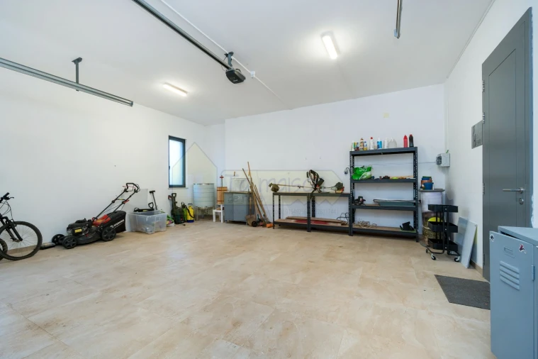 Moradia T4 para Venda em Loule (São Clemente) Foto 23