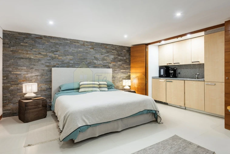 Moradia T3 para Venda em Almancil Foto 16