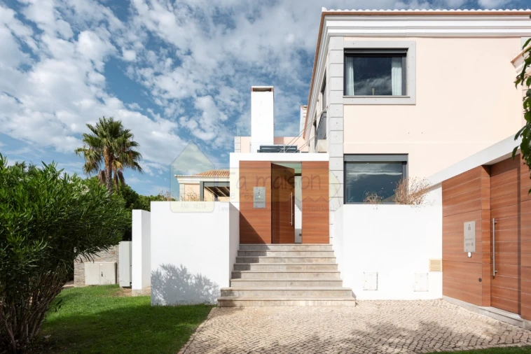 Moradia T3 para Venda em Almancil Foto 34