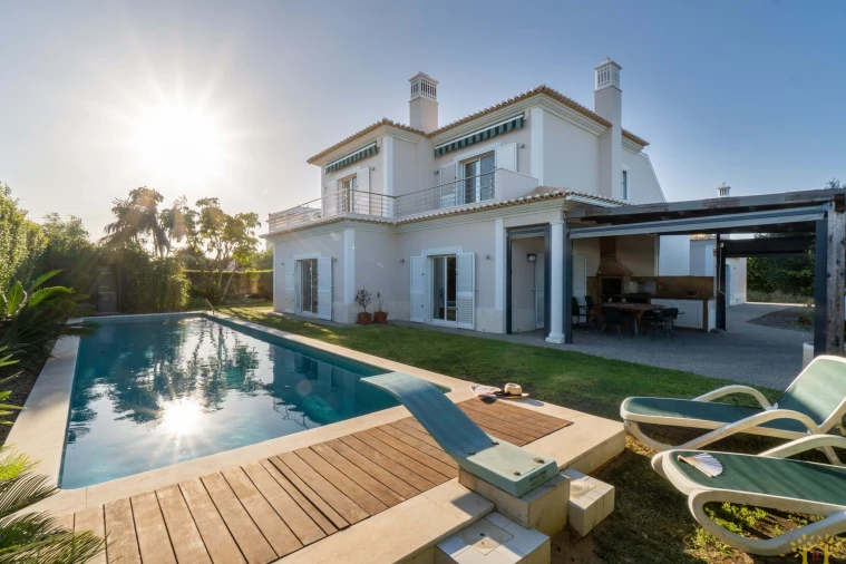 Moradia T5 para Venda em Vila Nova de Cacela Foto 5