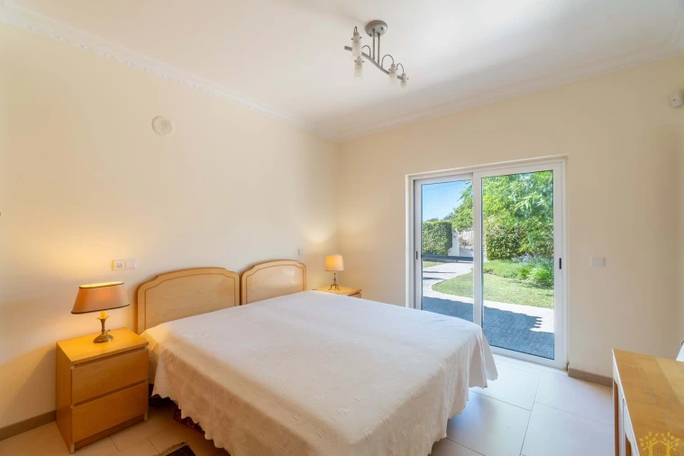 Moradia T5 para Venda em Vila Nova de Cacela Foto 18