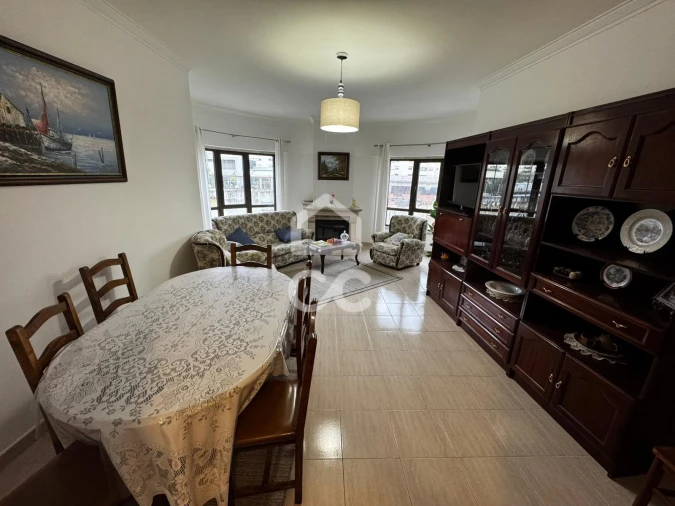 Apartamento T2 para Arrendamento em Loures Foto 15