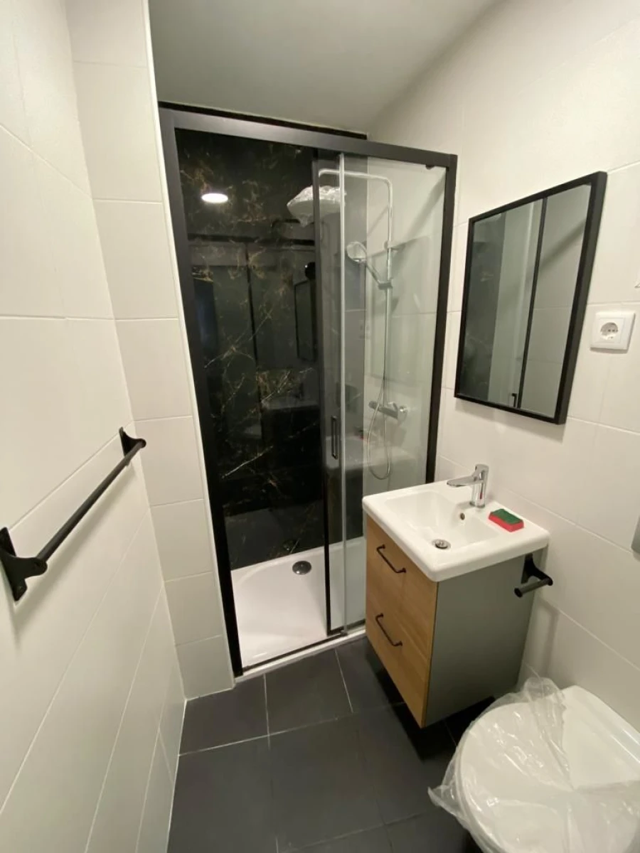 Apartamento T1 para Arrendamento em Santa Maria Maior Foto 5