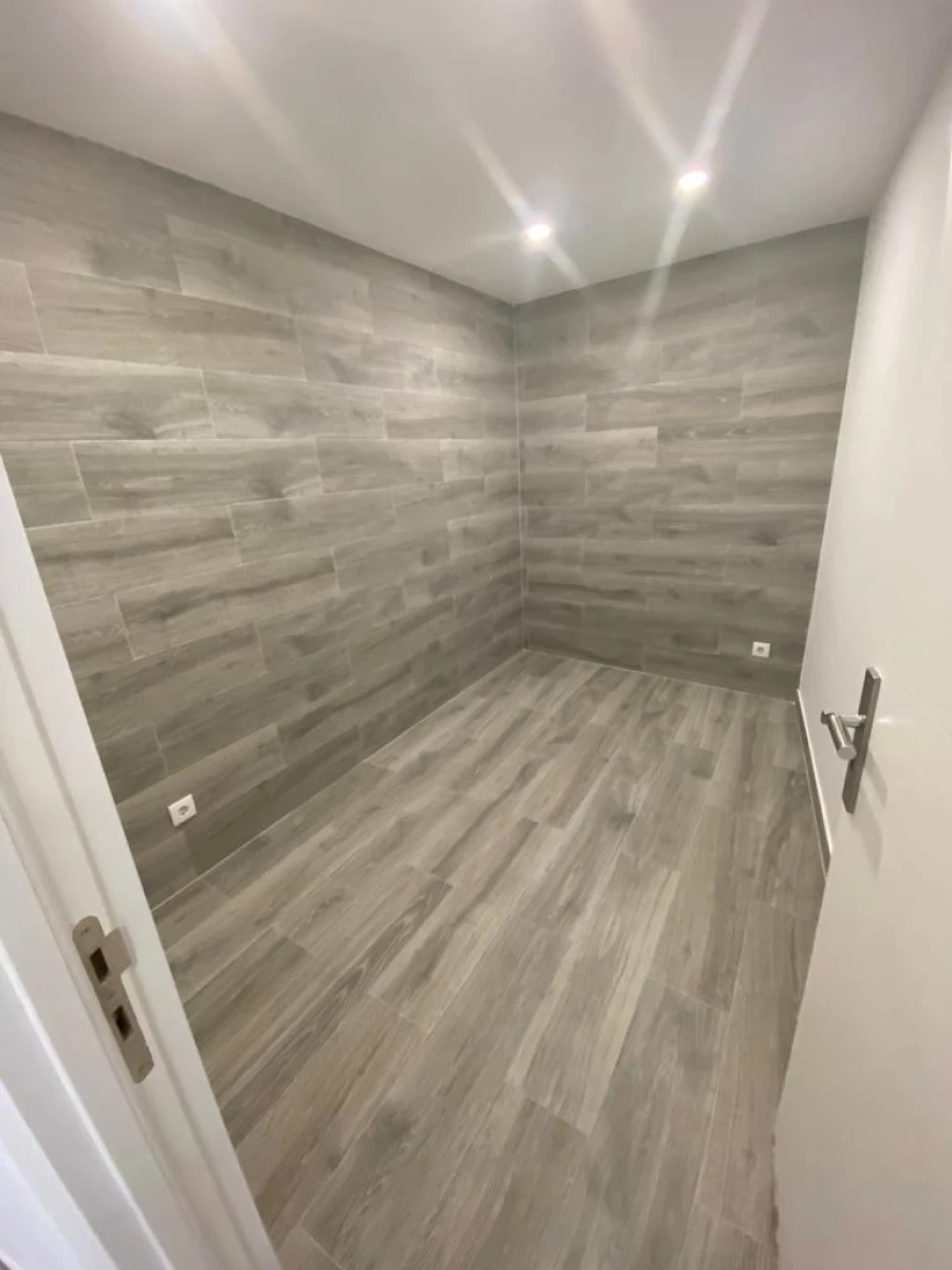 Apartamento T1 para Arrendamento em Santa Maria Maior Foto 10