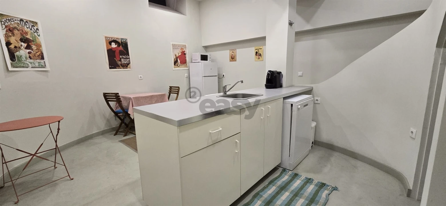 Apartamento T1 para Arrendamento em Arroios Foto 6