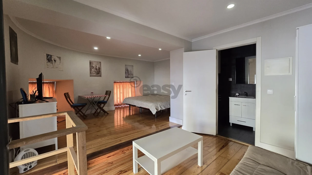 Apartamento T1 para Arrendamento em Arroios Foto 8