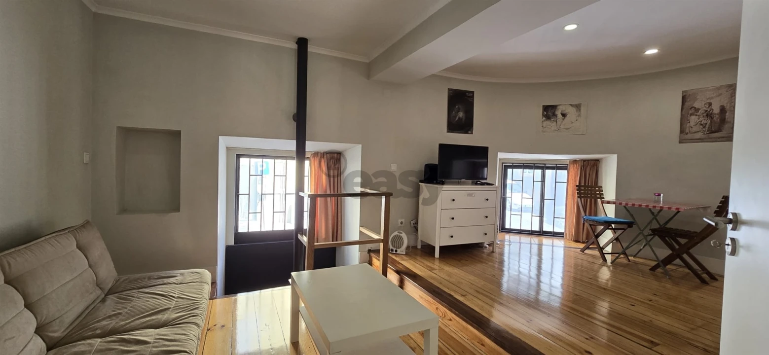Apartamento T1 para Arrendamento em Arroios Foto 1