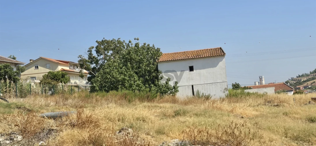 Terreno para Venda em Alhandra, São João dos Montes e Calhandriz Foto 3