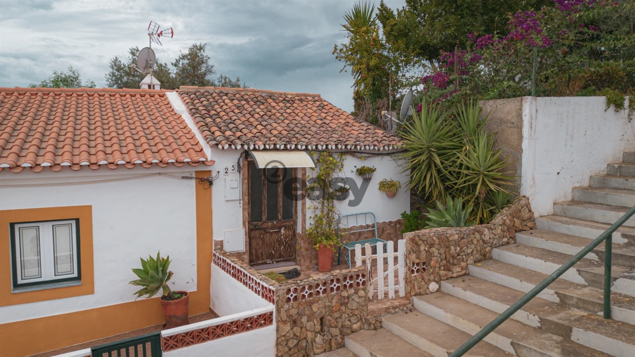 Moradia T0 para Venda em Amieira e Alqueva Foto 1