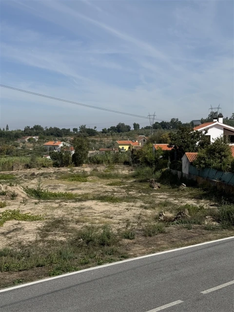 Terreno para Venda em Oliveira do Hospital e São Paio de Gramaços