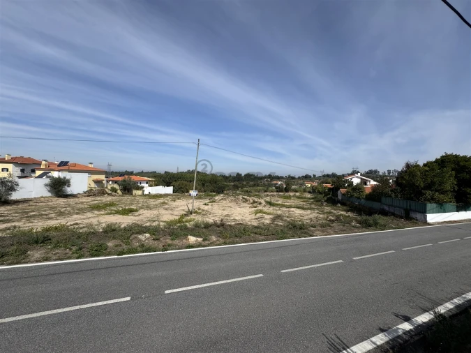 Terreno para Venda em Oliveira do Hospital e São Paio de Gramaços Foto 2