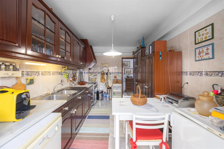 Apartamento T3 para Venda em Santa Maria e São Miguel, São Martinho, São Pedro Penaferrim Foto 4