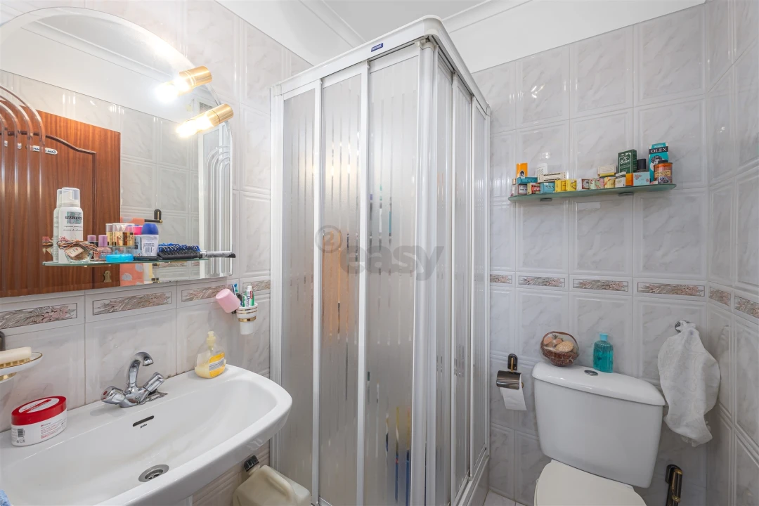 Apartamento T3 para Venda em Santa Maria e São Miguel, São Martinho, São Pedro Penaferrim Foto 5