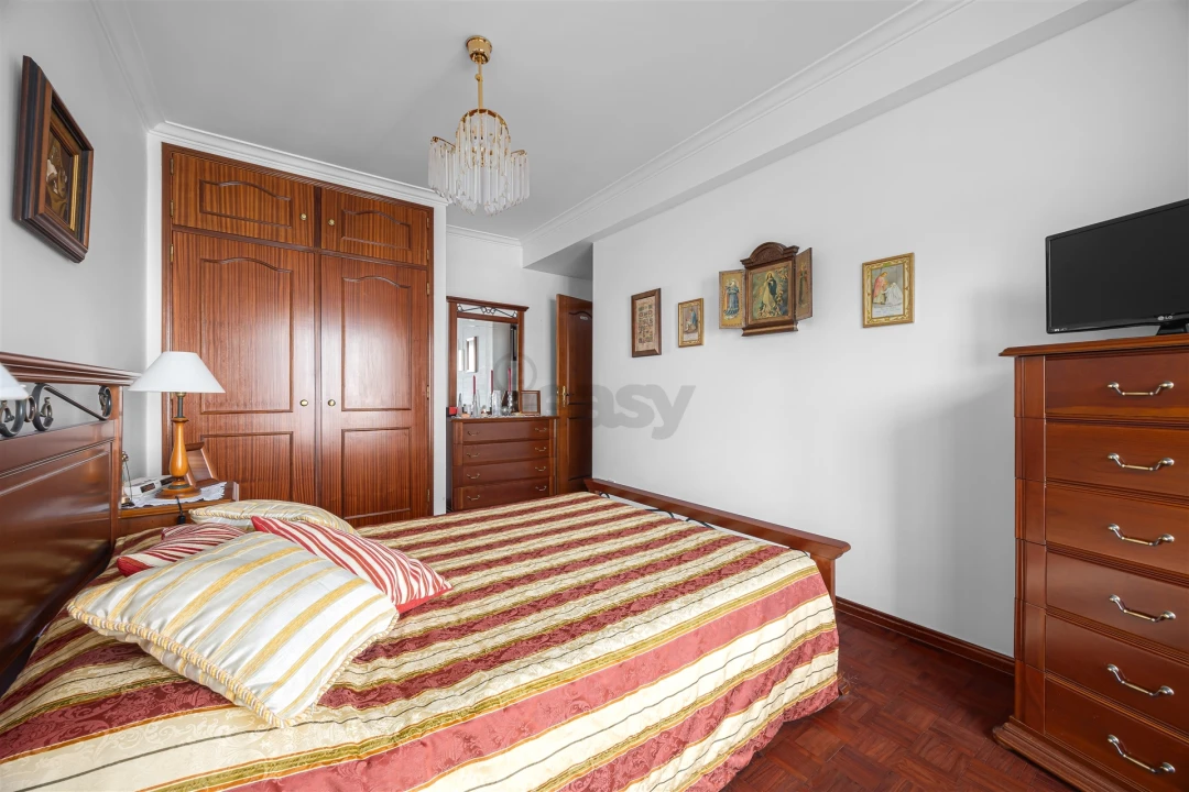 Apartamento T3 para Venda em Santa Maria e São Miguel, São Martinho, São Pedro Penaferrim Foto 9