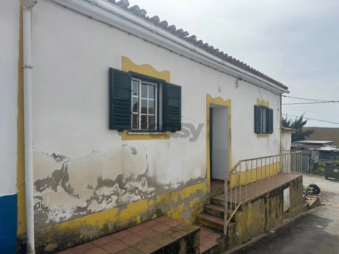 Moradia T2 para Venda em Castro Verde e Casével
