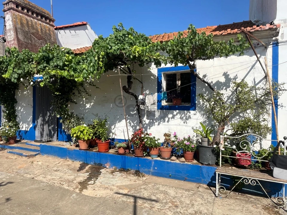 Moradia T2 para Venda em Nossa Senhora da Vila, Nossa Senhora do Bispo e Silveiras Foto 2