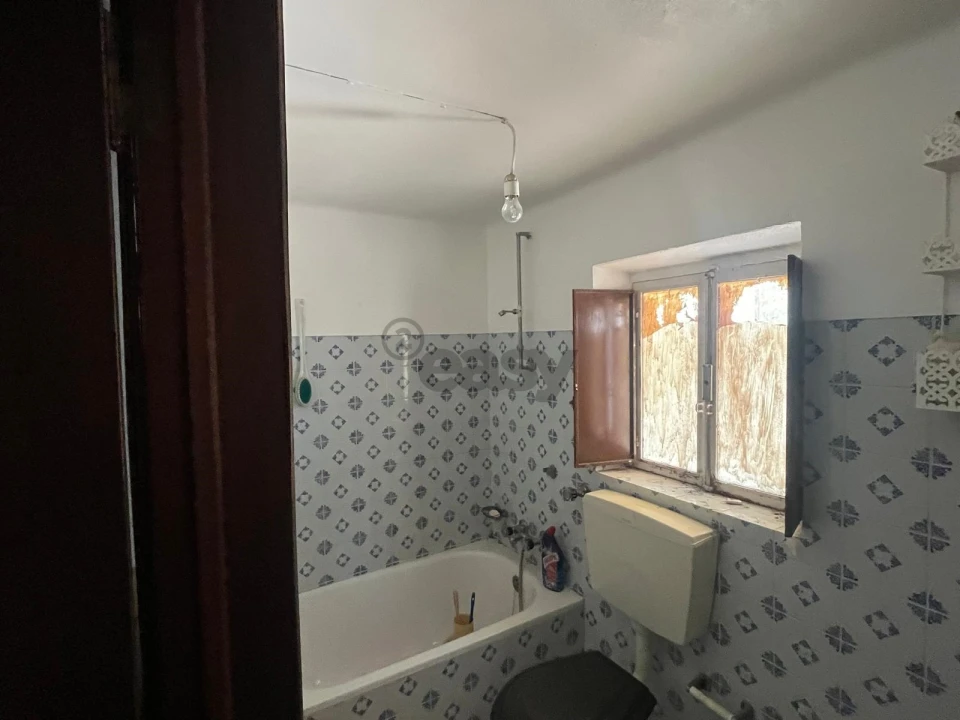 Moradia T2 para Venda em Nossa Senhora da Vila, Nossa Senhora do Bispo e Silveiras Foto 14